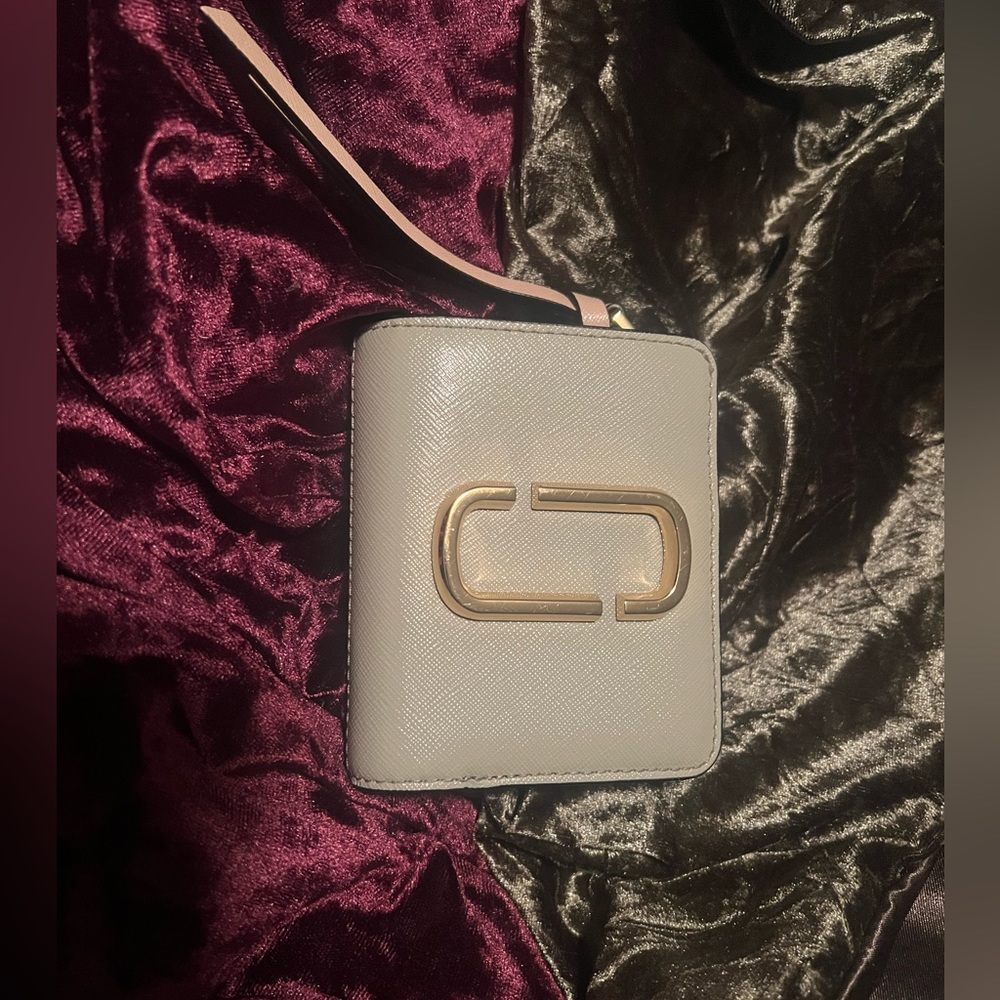 SNAPSHOT MINI COMPACT WALLET